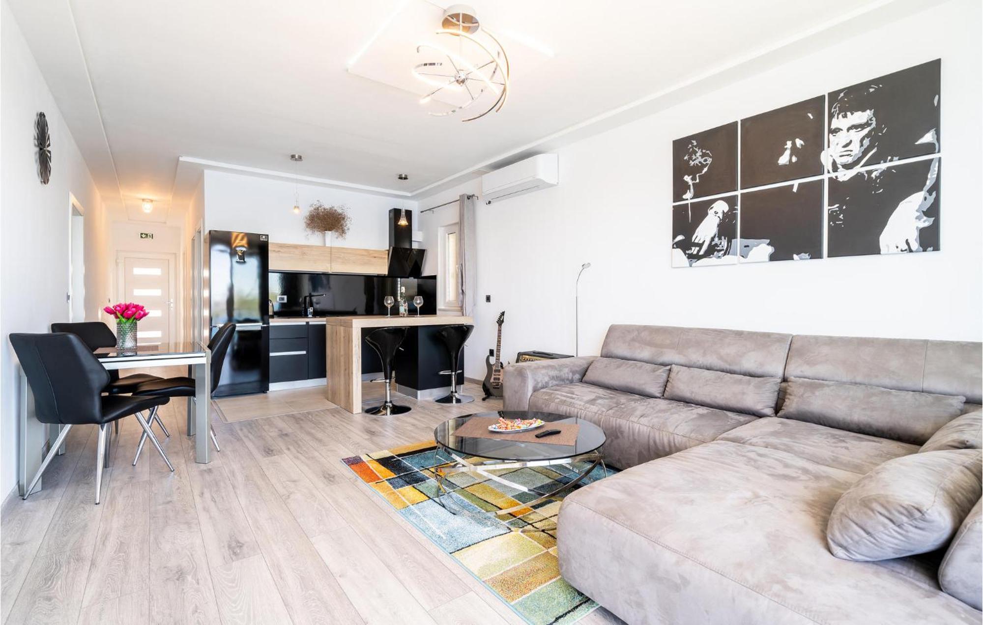 Gorgeous Home In Janjina With Sauna Buitenkant foto